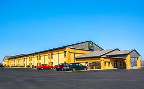 Quality Inn & Suites Greensburg In